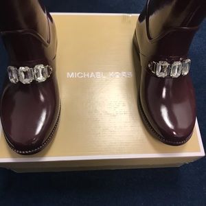 💕Host Pick💕 Adorable Michael Kors Rain Boots